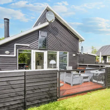 Semesterbostad 5 Person In Hovborg